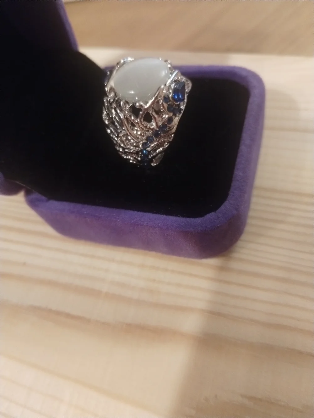 New Statement Ring White Cat Eye Crystal Silver Tone Cocktail Ring Size 6.5 7